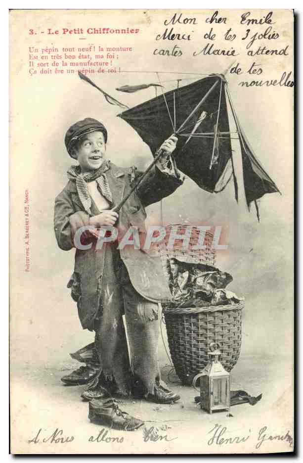 CPA Fantaisie Enfant Le petit Chiffonnier