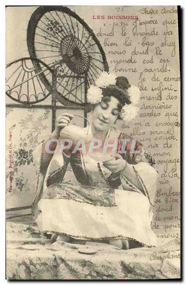 Femme en robe traditionnelle — thé — éditeur Pincoffs & Bergeret, n°4 des 'Les Boissons'