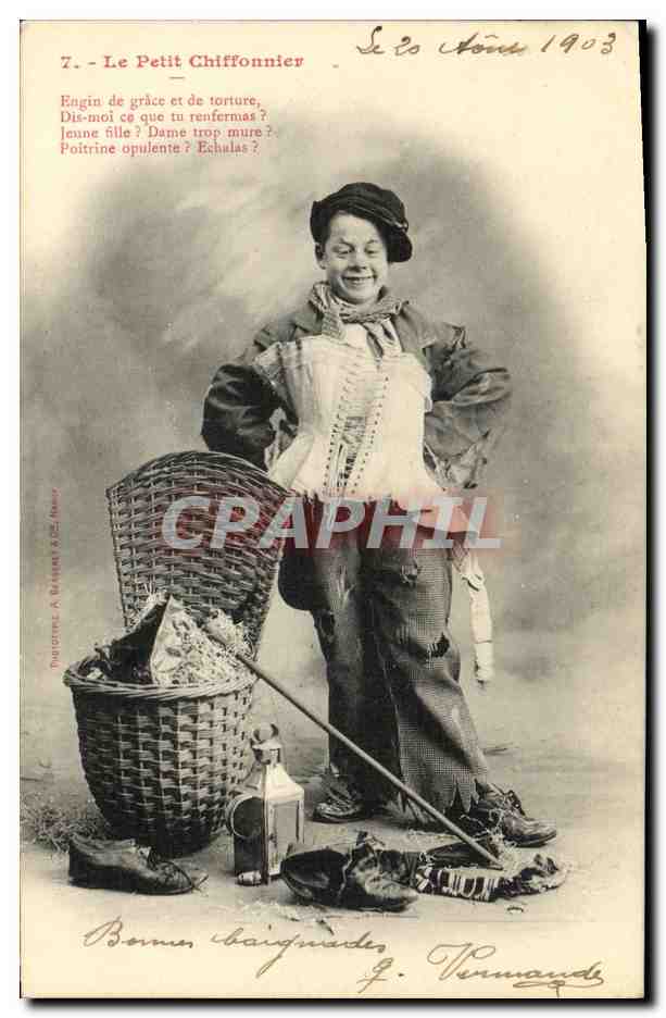 CPA Fantaisie Enfant Le petit chiffonnier