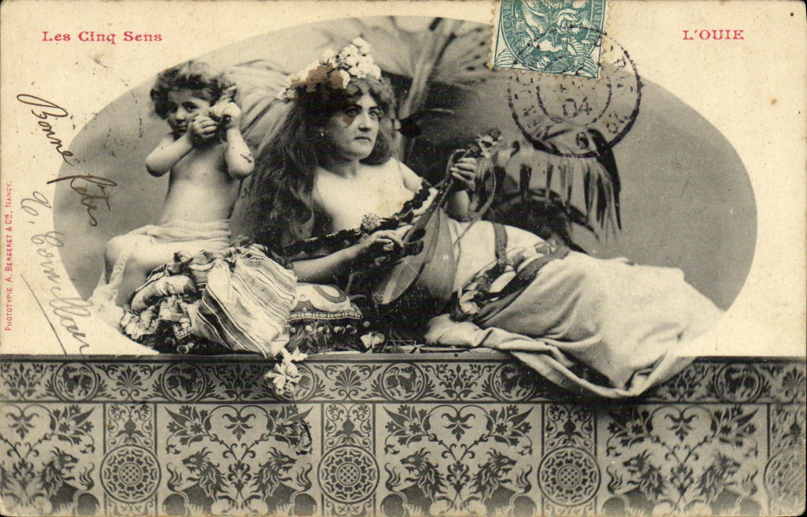CPA Fantaisie Femme Les cinq sens L ouie