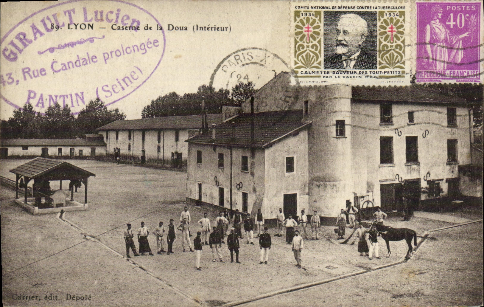 Caserne de la Doua (Intérieur) — Lyon — éditeur Carrier, n° 89
