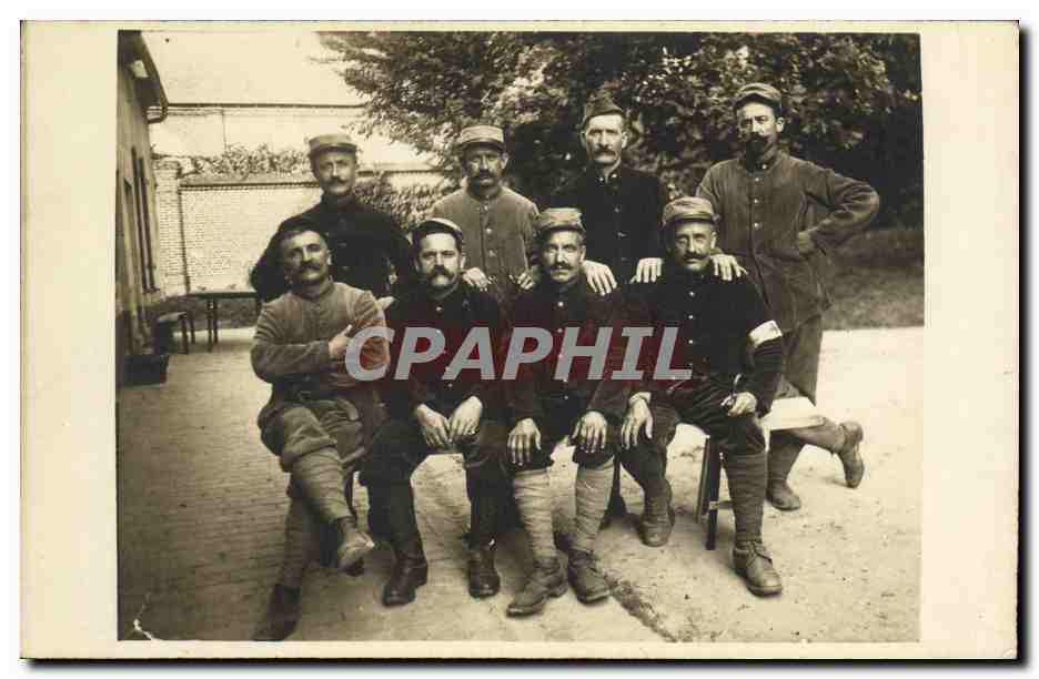Grupo de soldados — Francia — Editor B. Guillieninot, Bas-pilug y Cie