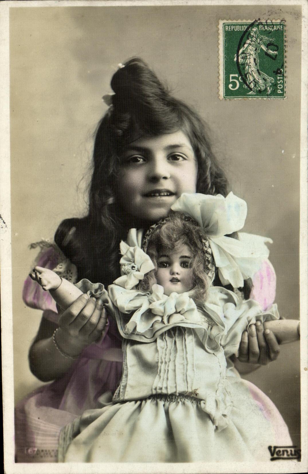 CPA Fantaisie EnfantCPA La marine Francaise Poupee