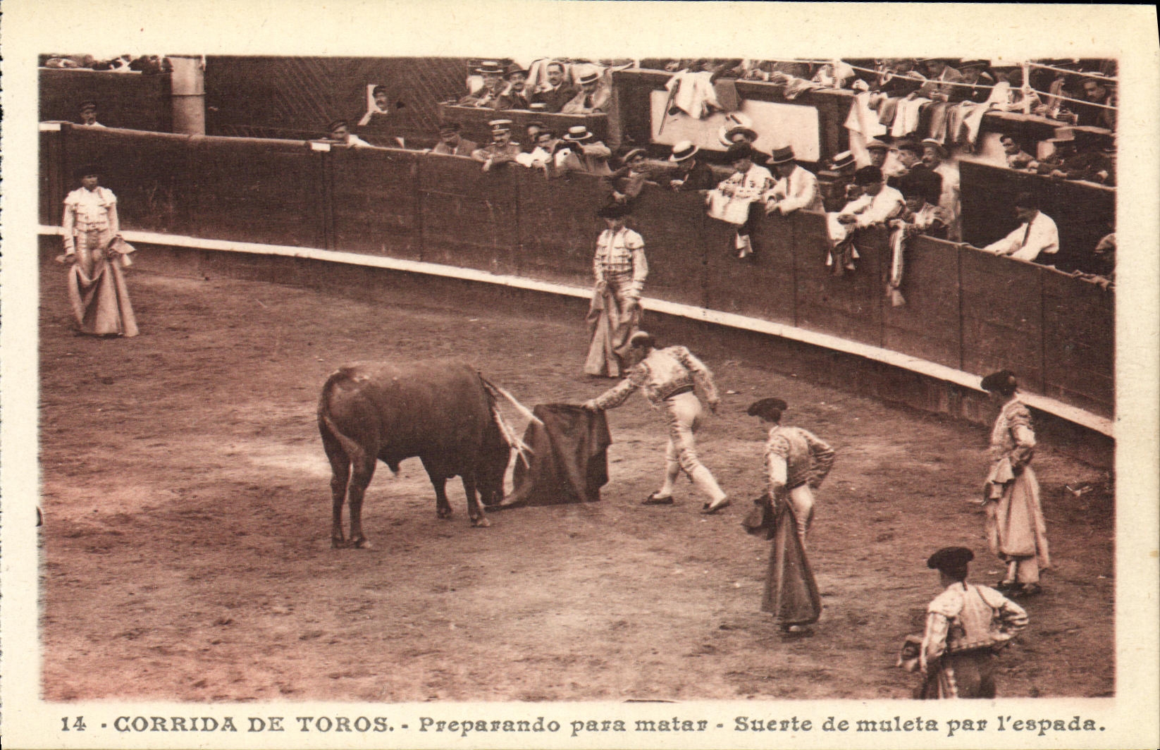 CPA Sport Espagne Corrida Toro Taureau Preparando para matar Suerte de muleta par l espada