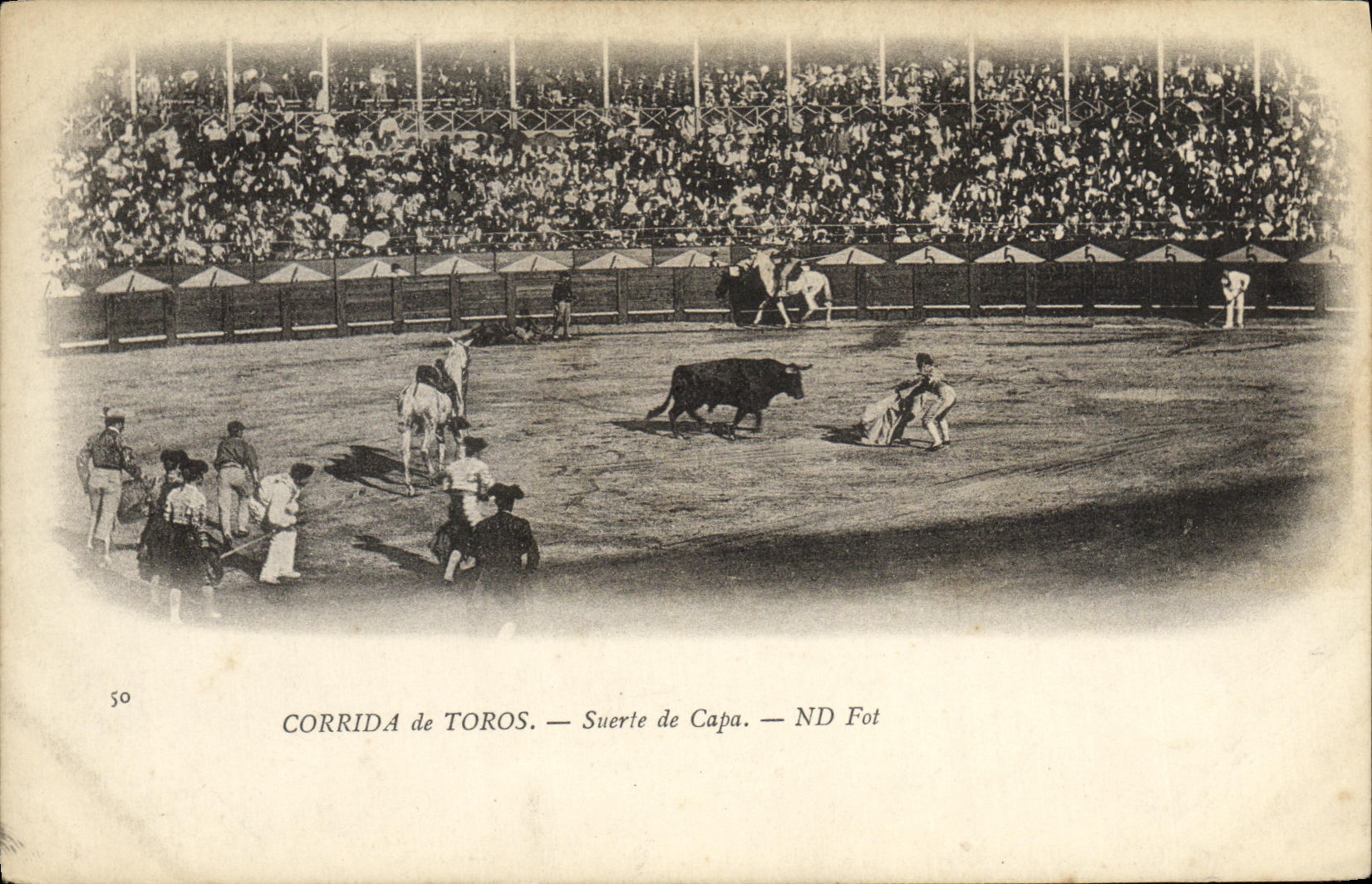 CPA Sport Espagne Corrida Toro Taureau Suerte de Capa