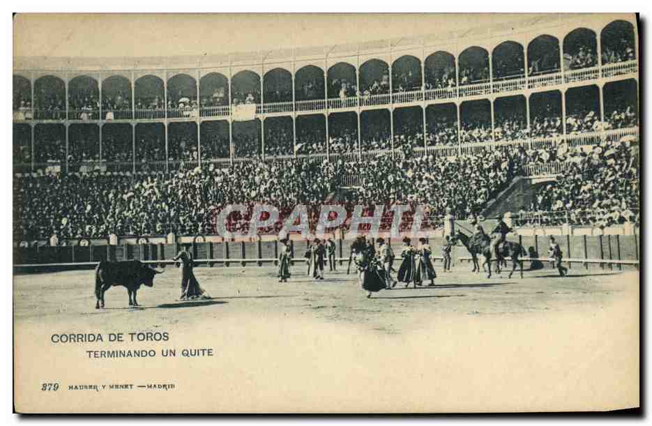 Corrida de toros — Terminando un quite — Hauser y Menet, Madrid, n° 579
