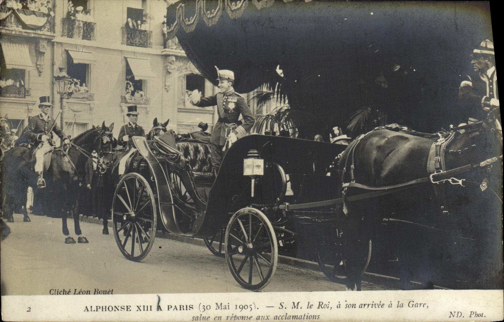 Alphonse XIII à Paris — arrivée à la gare le 30 mai 1905 — cliché Léon Bouët