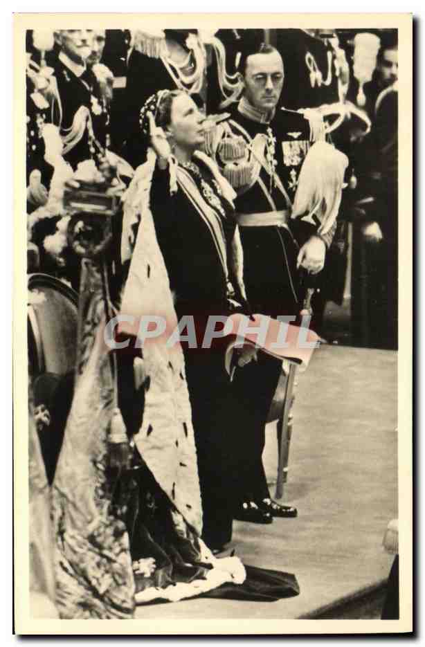 Cérémonie de serment à la Nieuwe Kerk à Amsterdam — 6 septembre 1948 — W. ten Brink N.V., Amsterdam