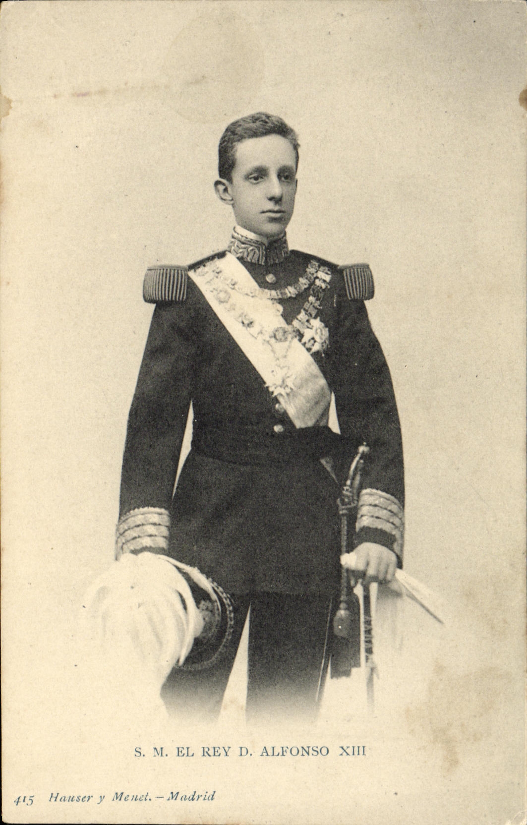 S.M. EL REY D. ALFONSO XIII — portrait en uniforme — Hauser y Menel, n° 415