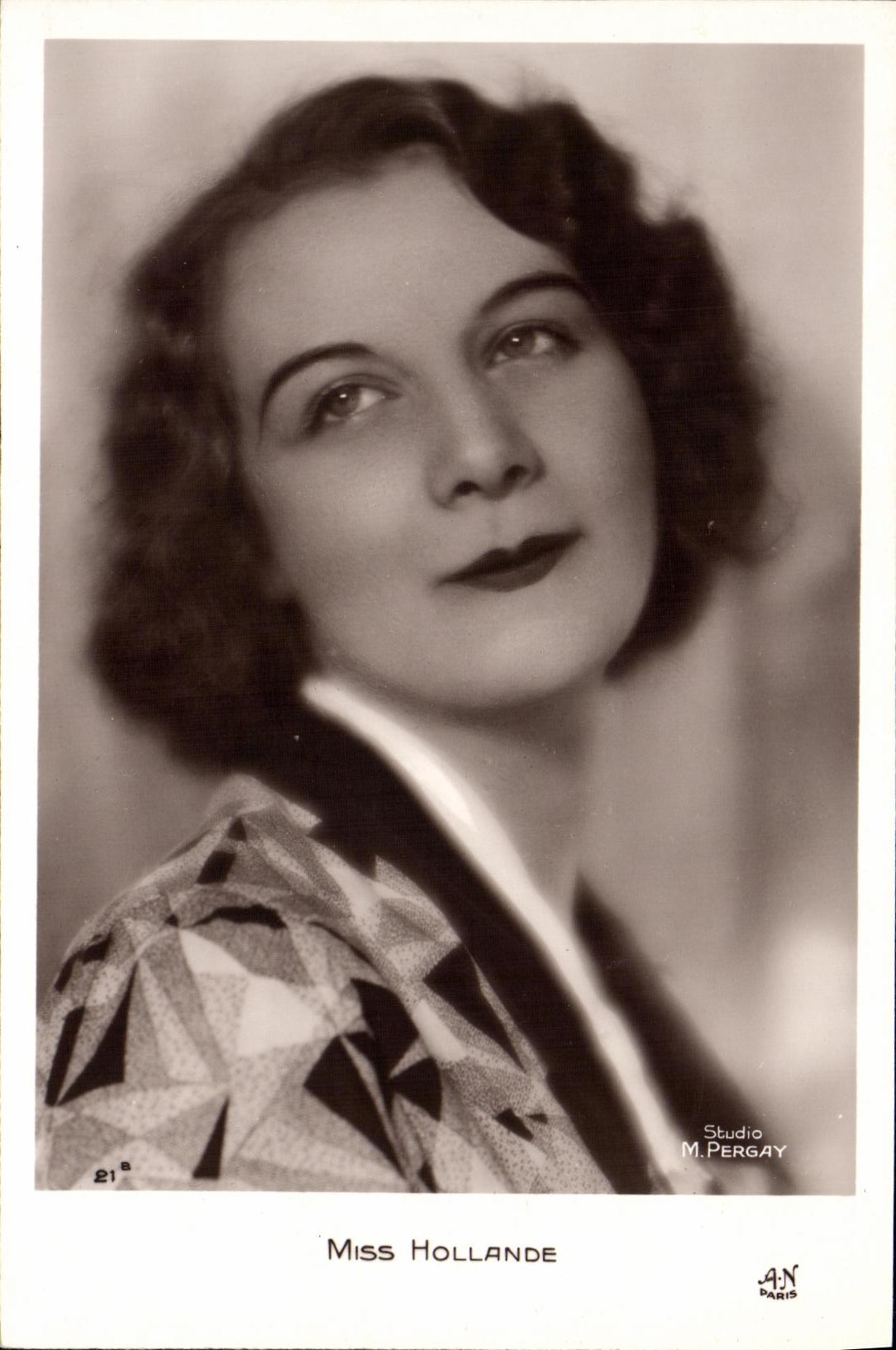 CPA Fantaisie Femme Miss Hollande 