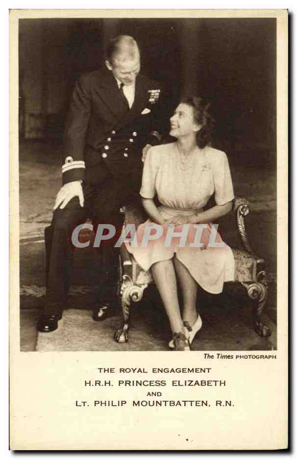 H.R.H. Princess Elizabeth et Lt. Philip Mountbatten, R.N. — engagement royal — The Times Photograph