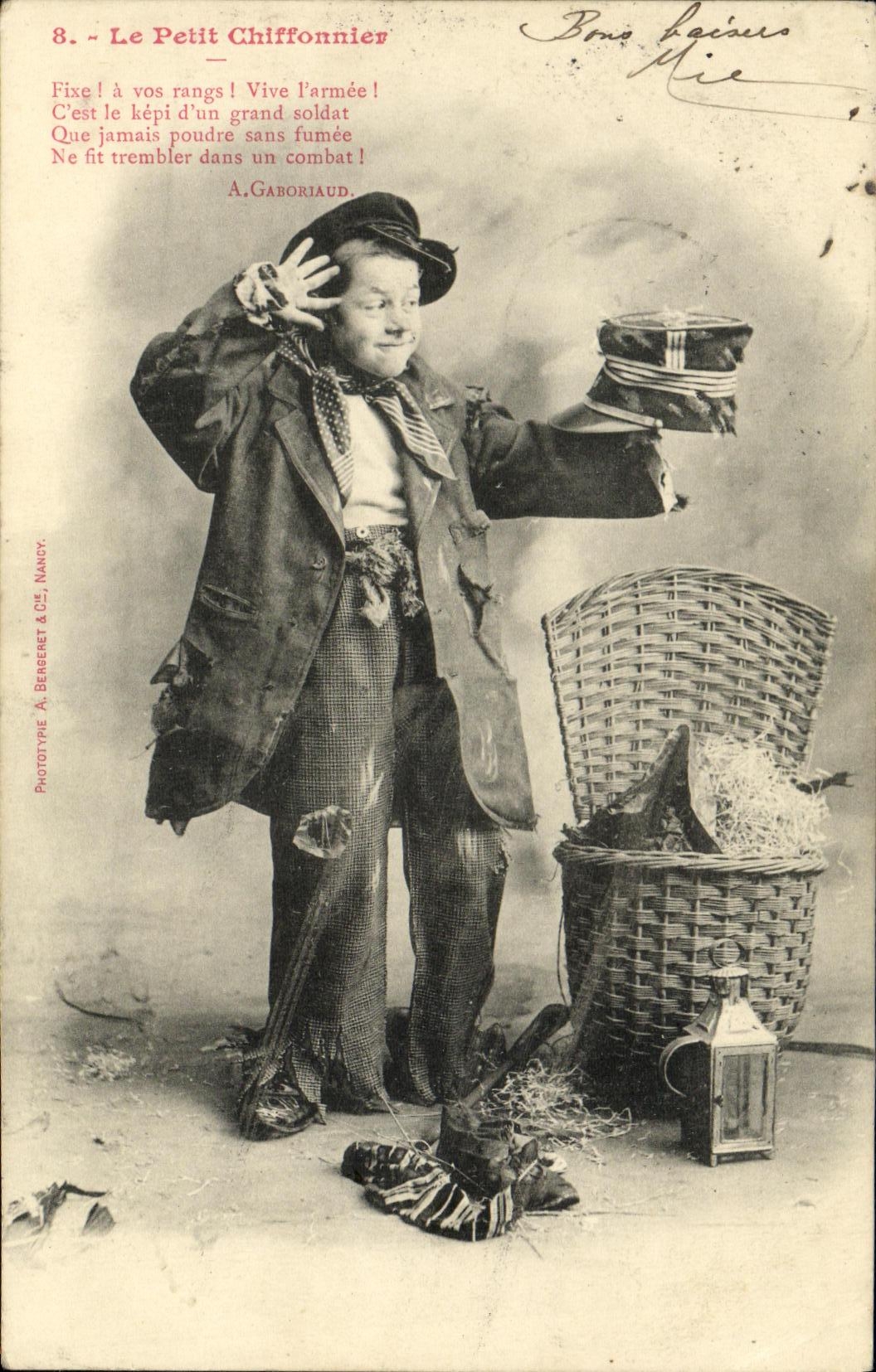 Le Petit Chiffonnier — Sujet comique militaire — Phototype A. Berneret & Cie, Nancy, n°8