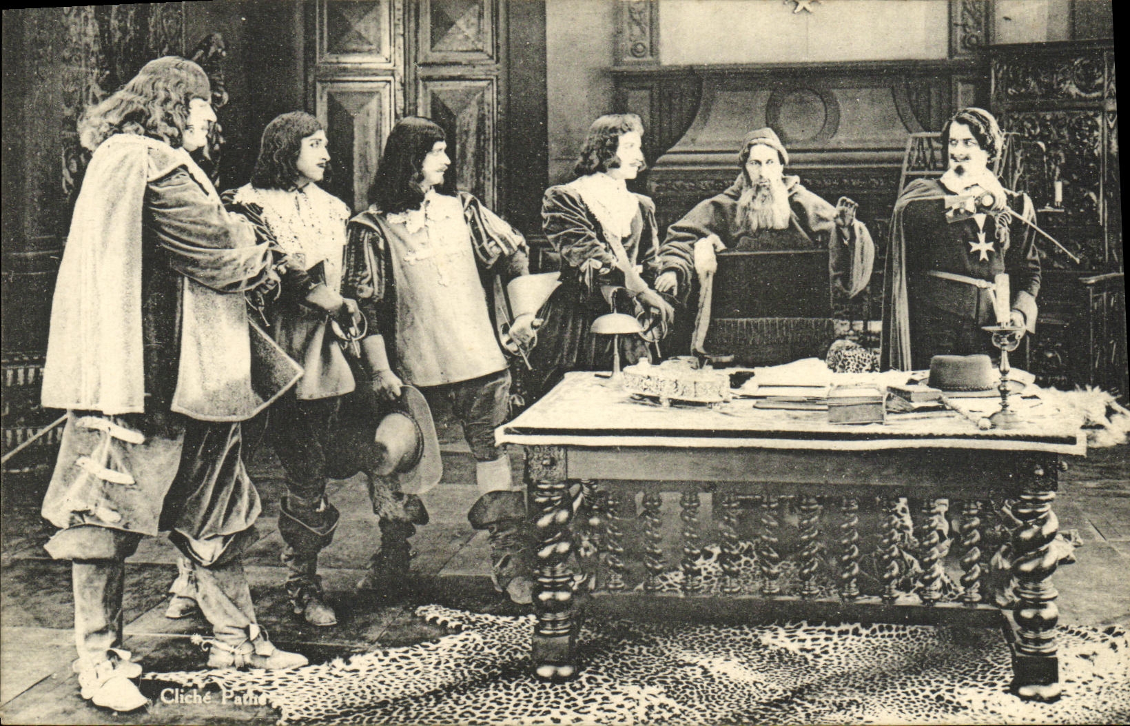 CPA Cinema Les Trois mousquetaires Alexandre Dumas 