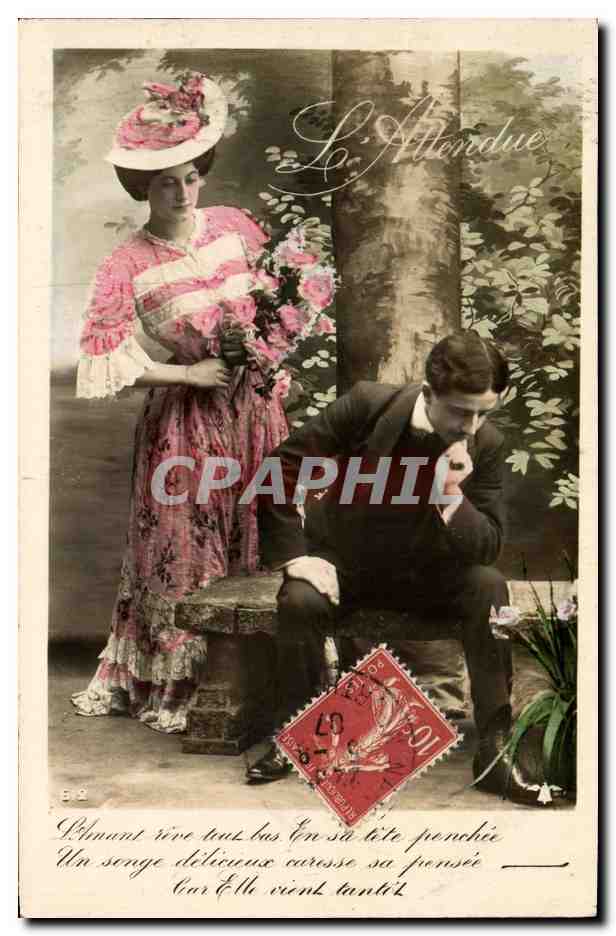 Jeune femme en robe rose et chapeau — homme assis — éditeur L'Attendue, n° 82
