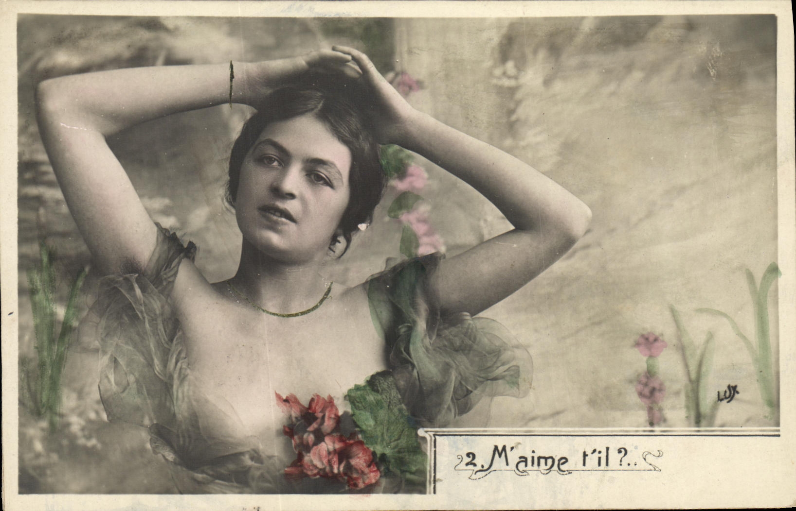 Femme dans un décor floral — texte imprimé et manuscrit — éditeur L. D. (signature visible) — n° de série 2