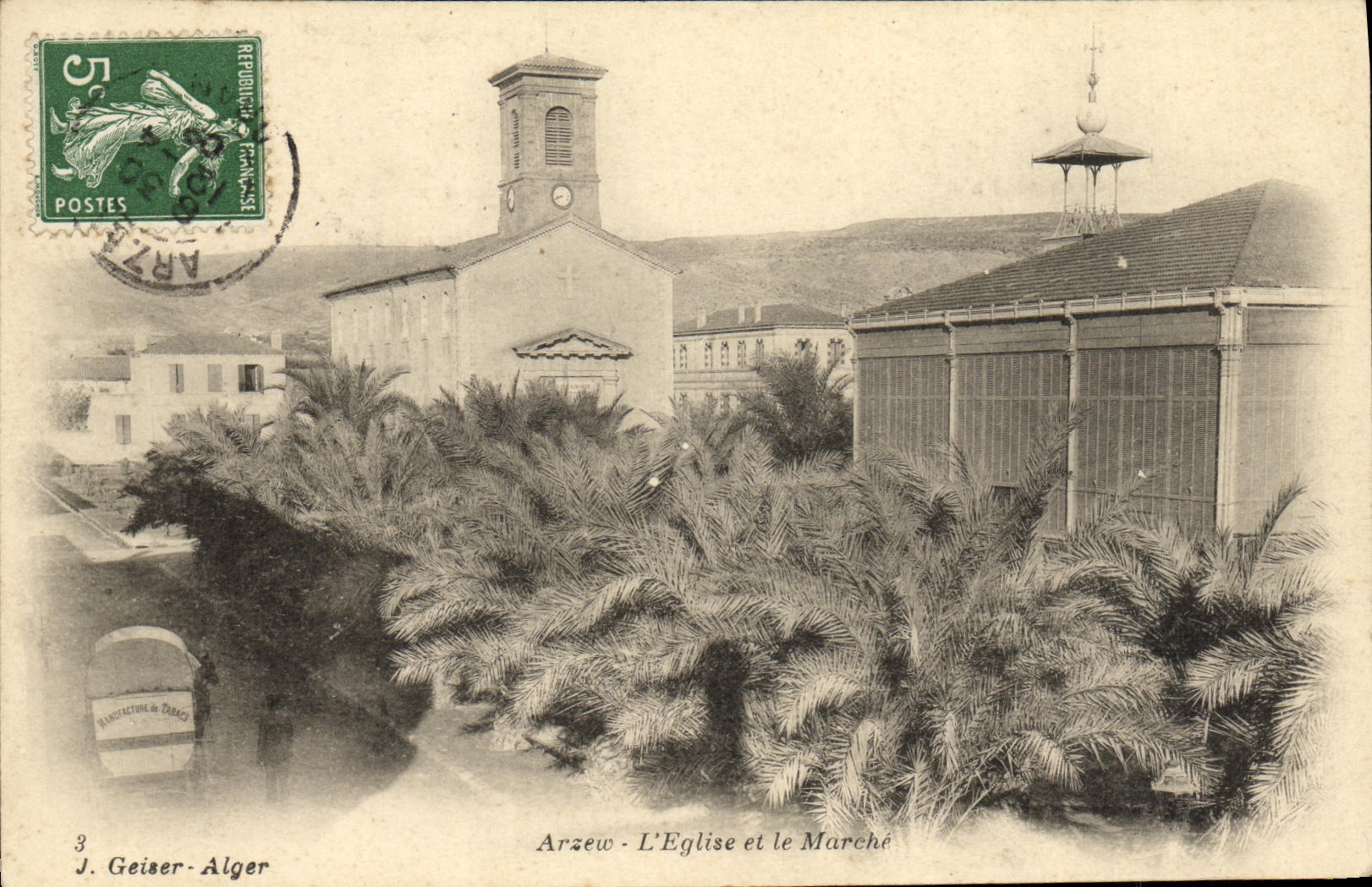 CPA Algerie Arzew L eglise et le marche 