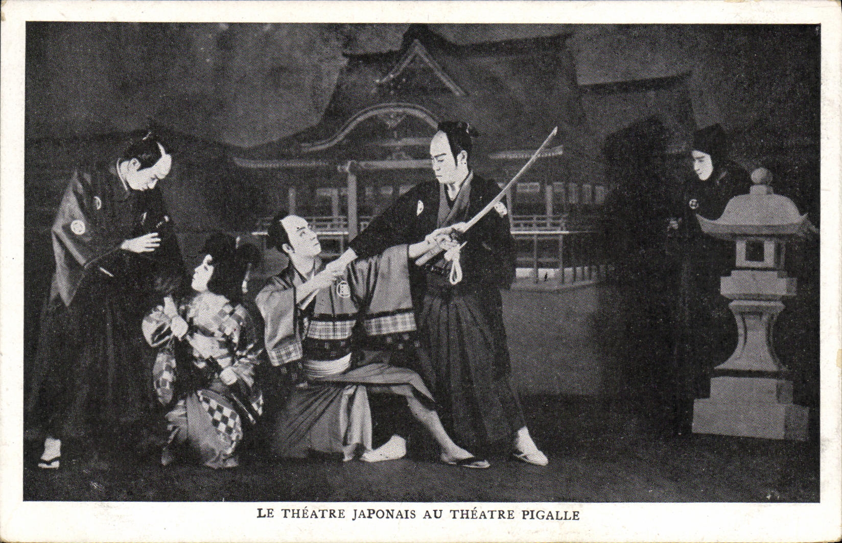 CPA Le theatre japonais au theatre Pigalle Paris 
