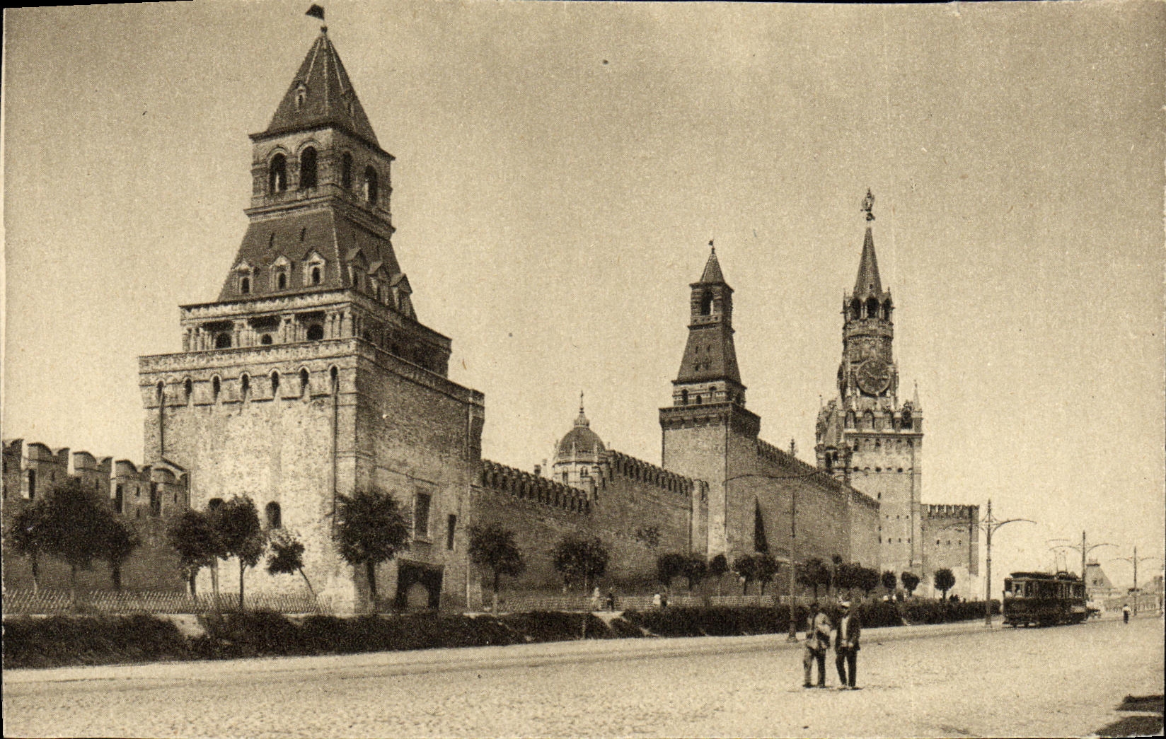 CPA Moscou La muraille du Nord est du kremlin