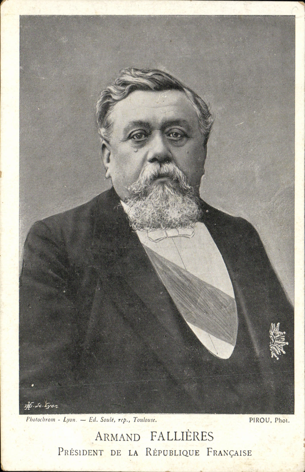 CPA President de la Republique Armand Fallieres