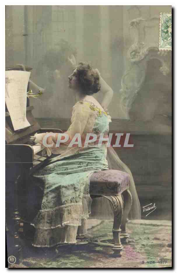 Femme au piano — scène intérieure — Triant, n° 428-4977