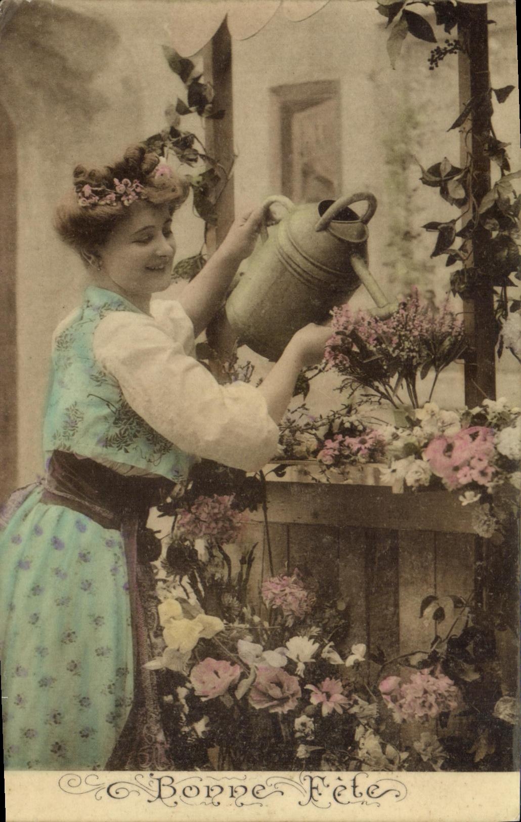 CPA Fantaisie Femme 