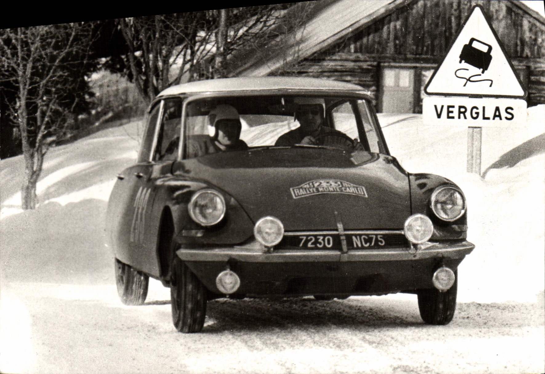 CPM Citroen DS19 des finlandais Toivonen Jarvi Rallye monte Carlo 1963