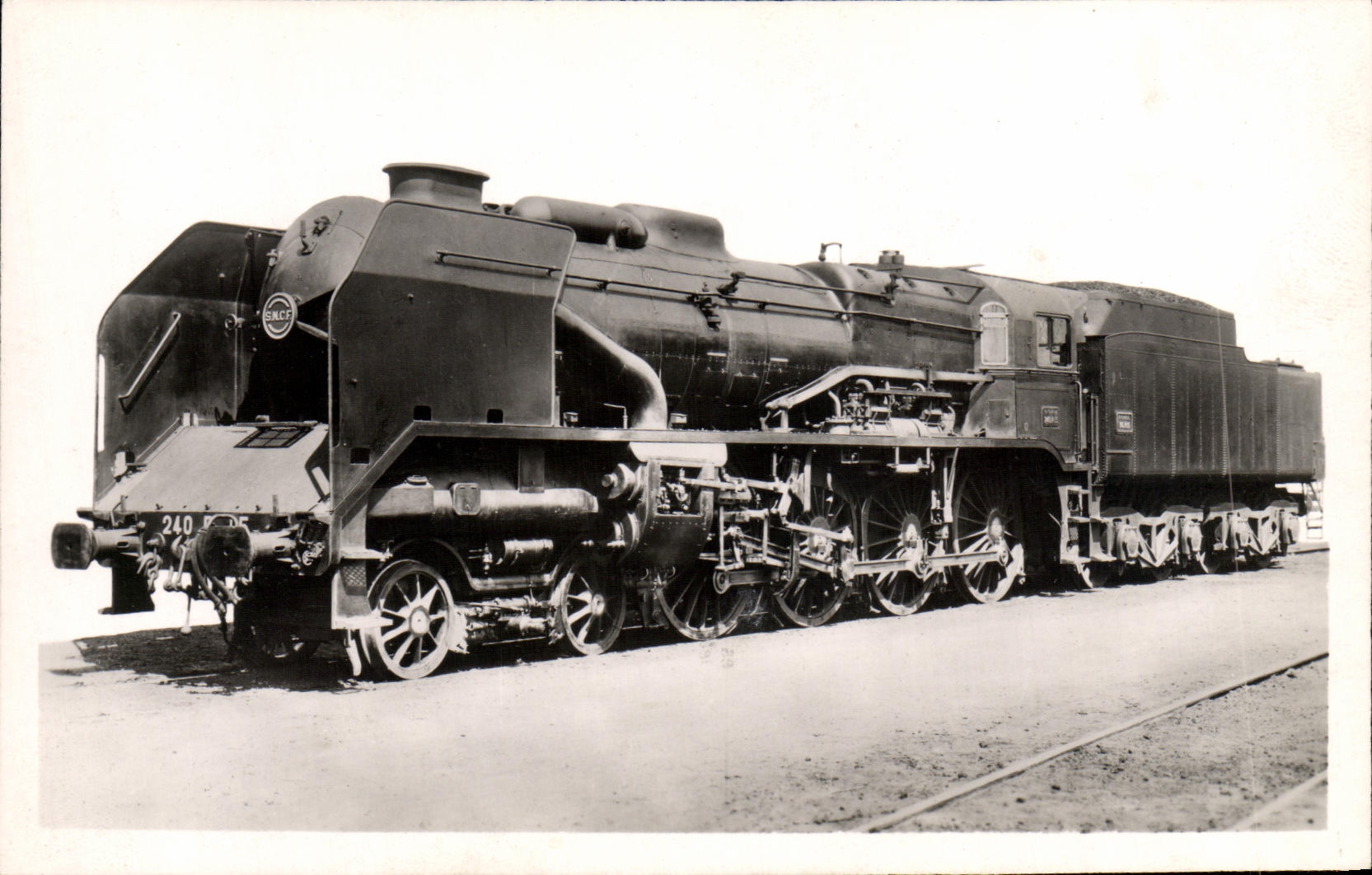 CPA Locomotive Train 240 P