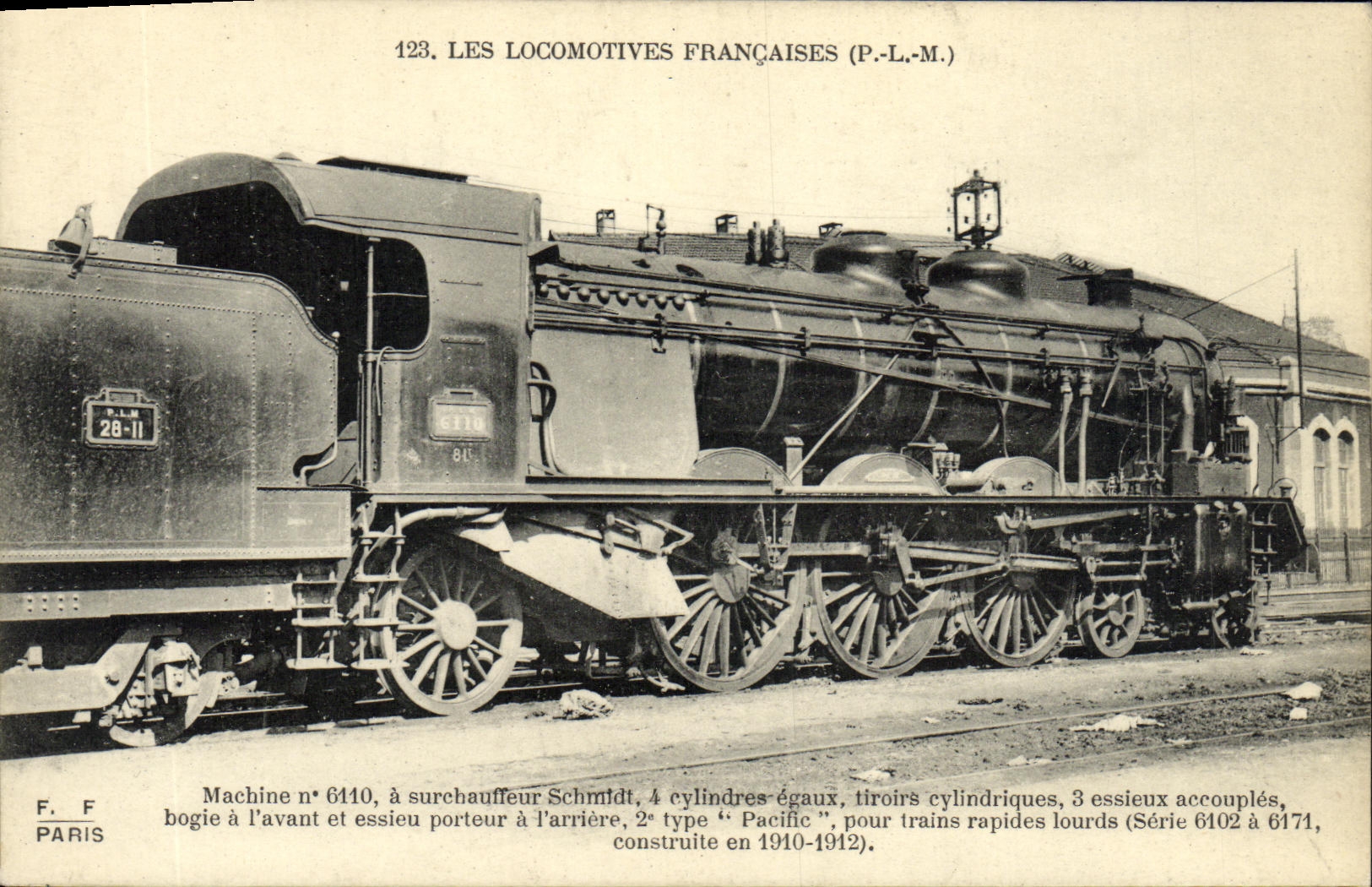 CPA Train Locomotive Machine 6110 a surchauffeur Schmidt