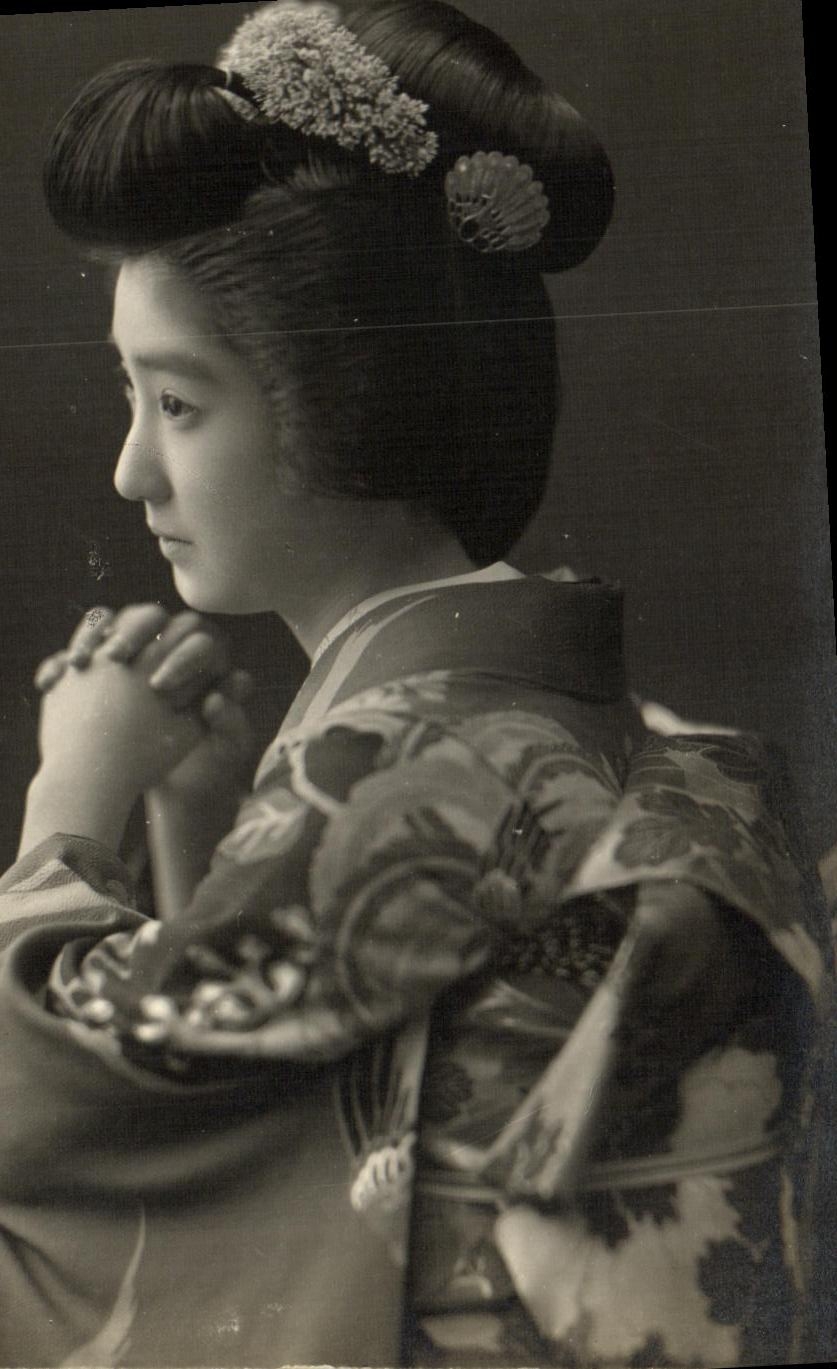 CPA Japon Nippon Femme Folklore