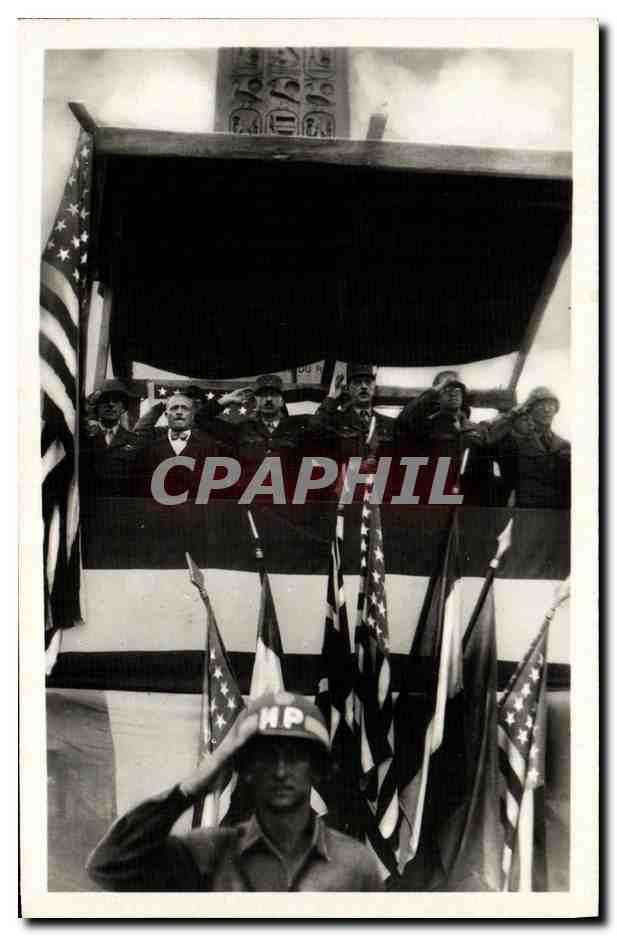 CPM Militaria 2eme guerre mondiale Liberation de Paris Tribune officielle place de la concorde General Koenig De Gaulle