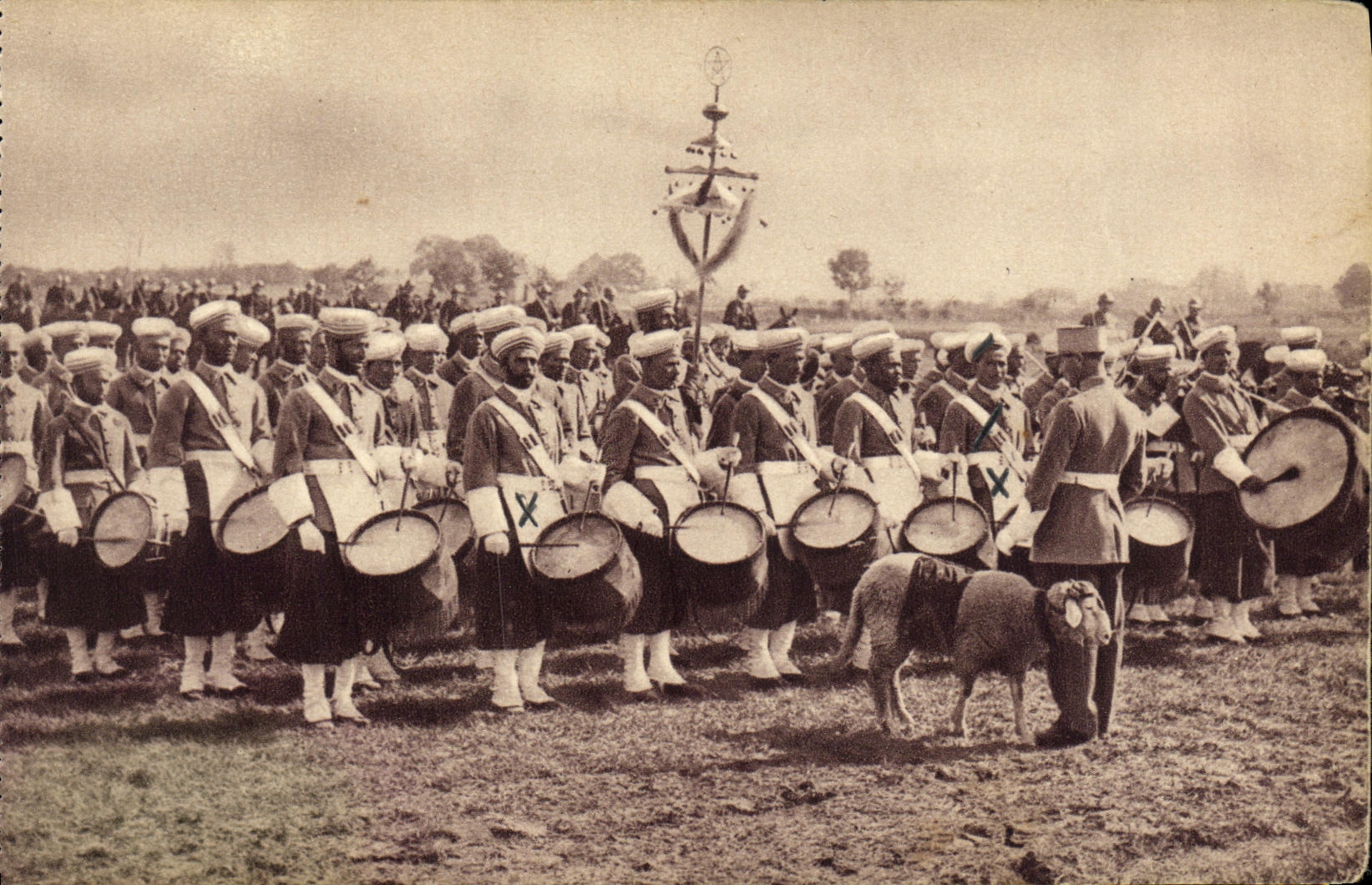 CPA Militaria Nouba marocaine 
