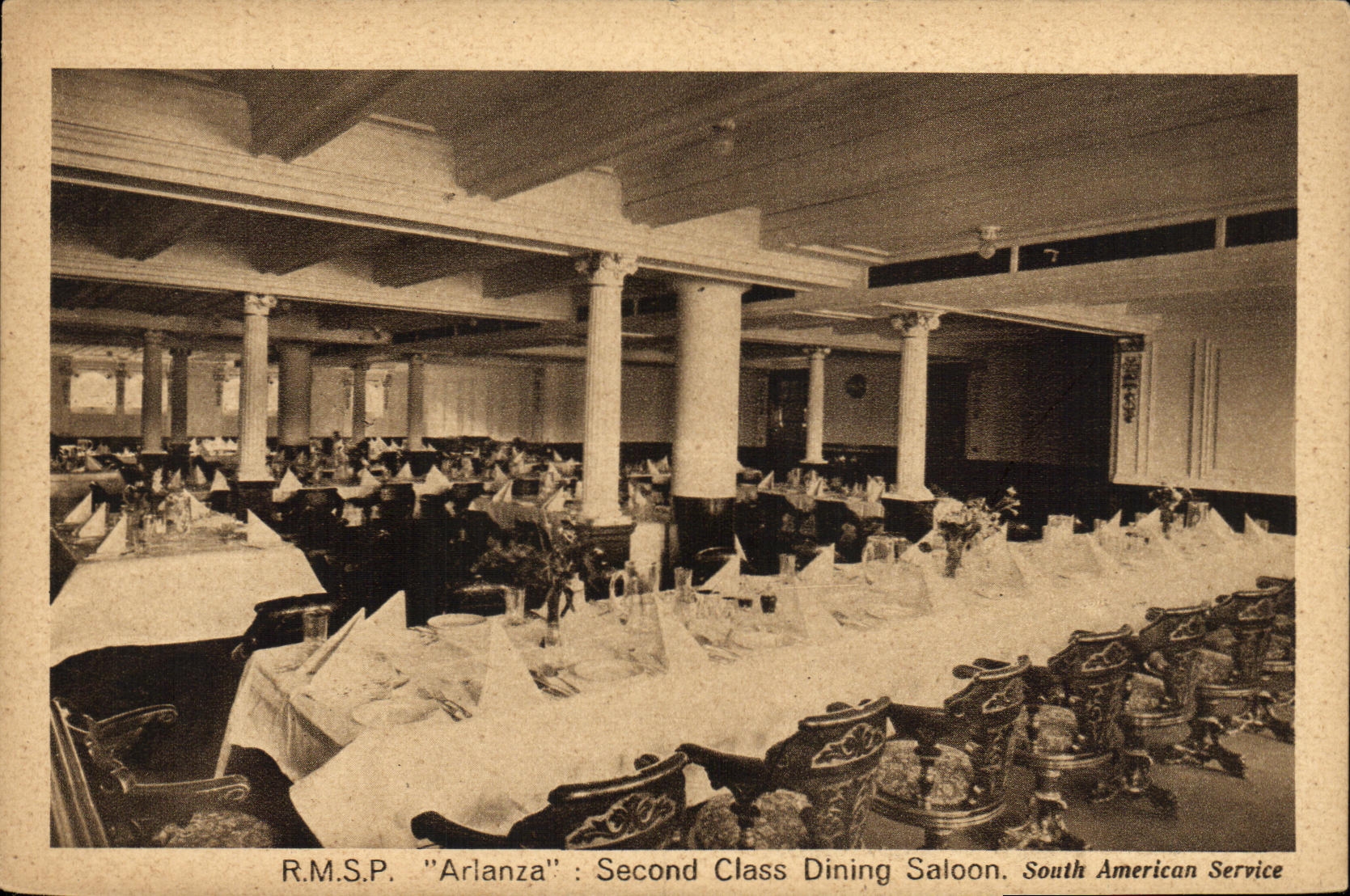 R.M.S.P. "Arlanza" — Salle à manger de 2ème Classe — South American Steamship Company