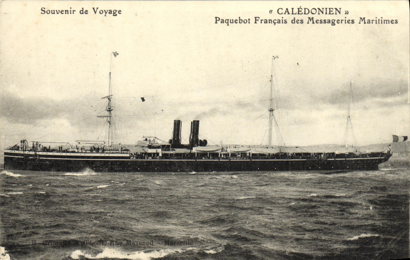 CPA Bateau Caledonien Paquebot Francais des Messageries Maritimes