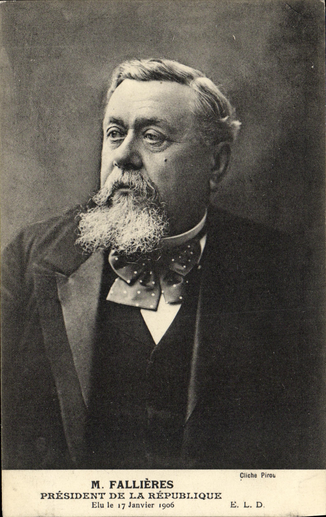 CPA M Fallieres President de la Republique 