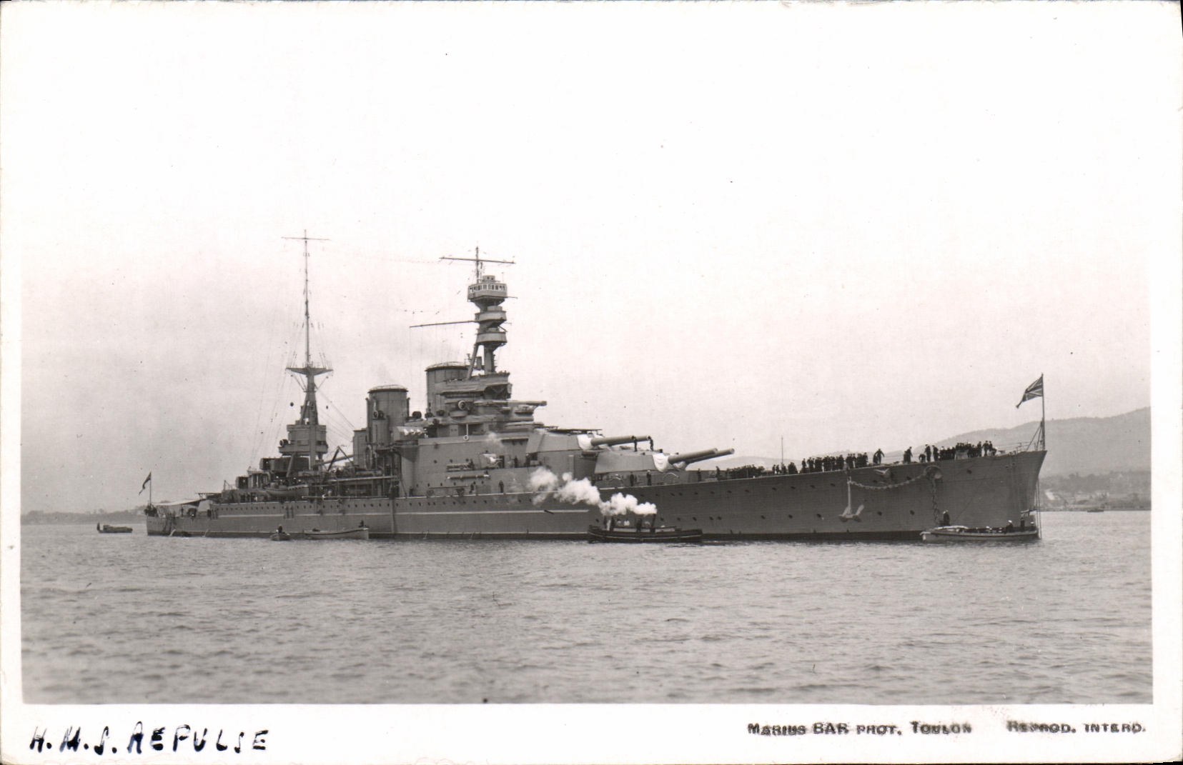 CPA Bateau HMS Refulse