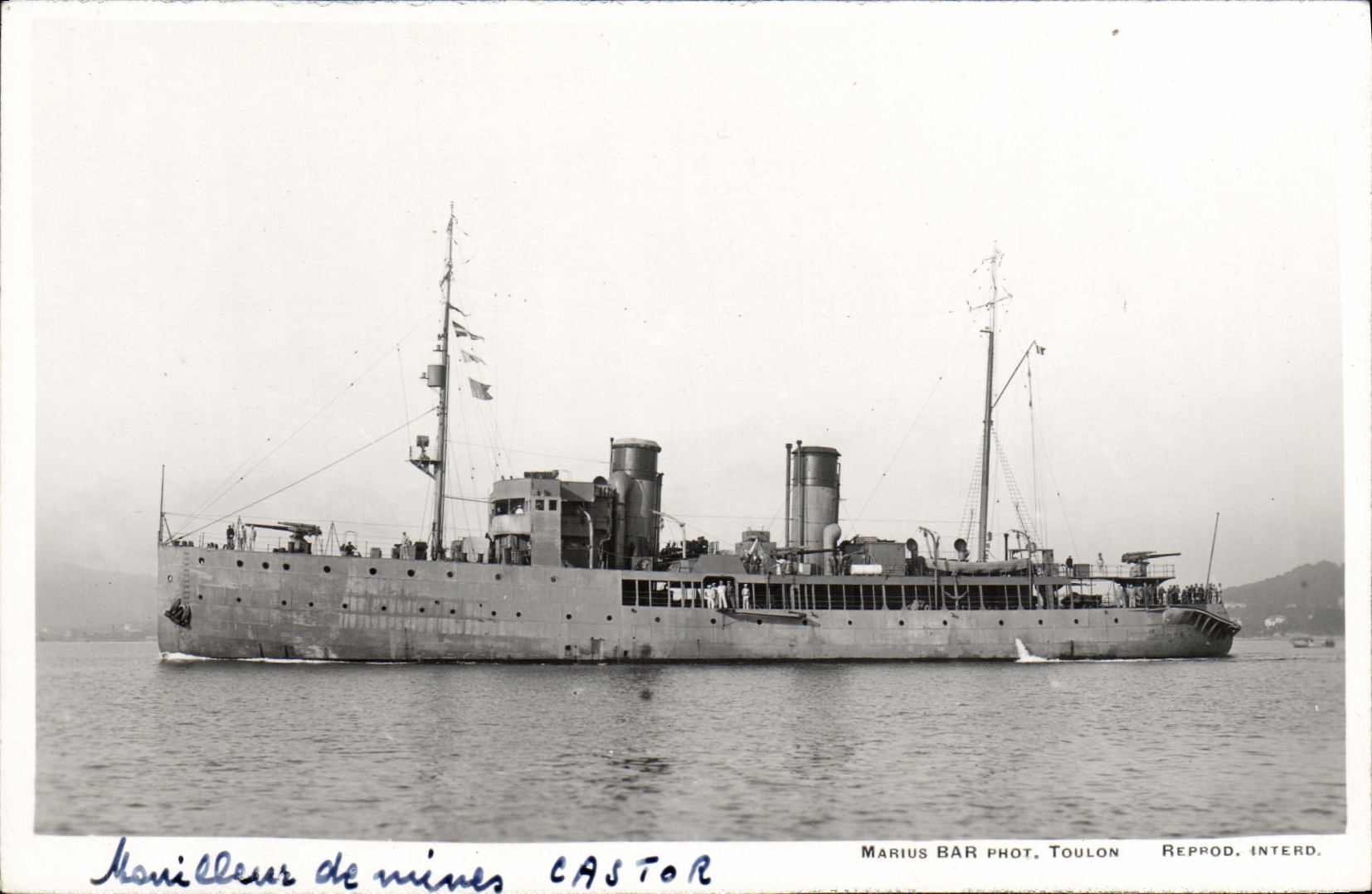 CPA Bateau Mouilleur de mines Castor