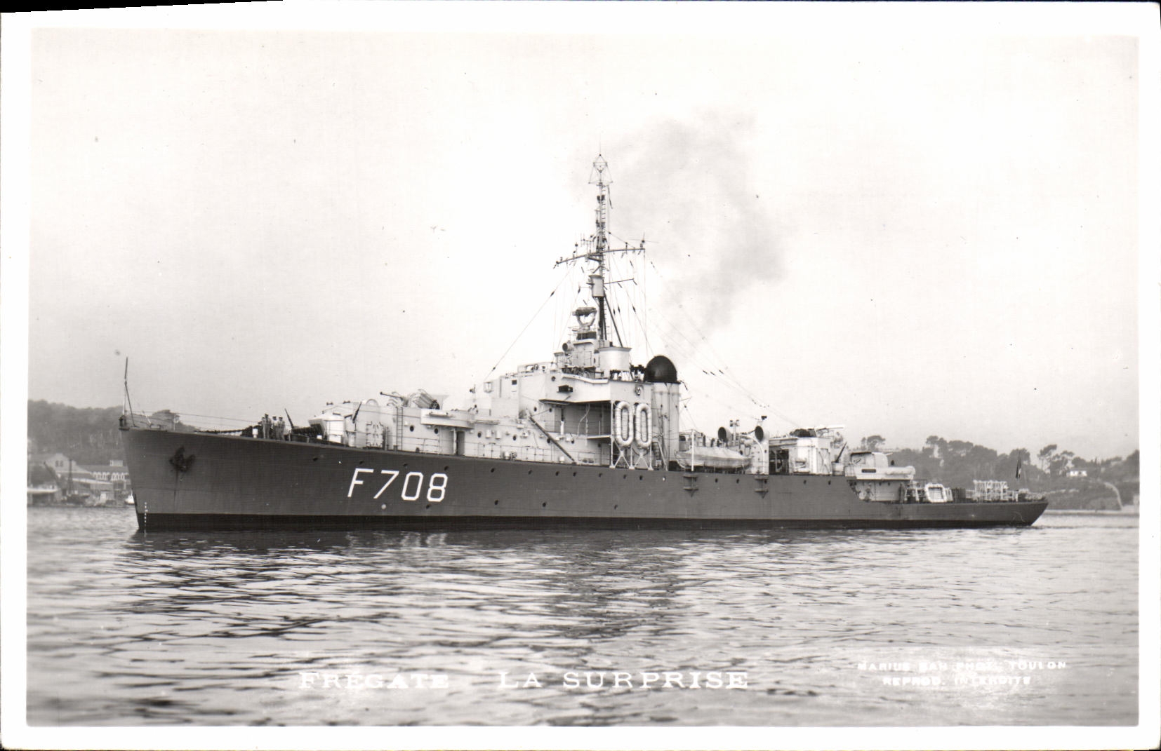 CPA Bateau Fregate La Surprise
