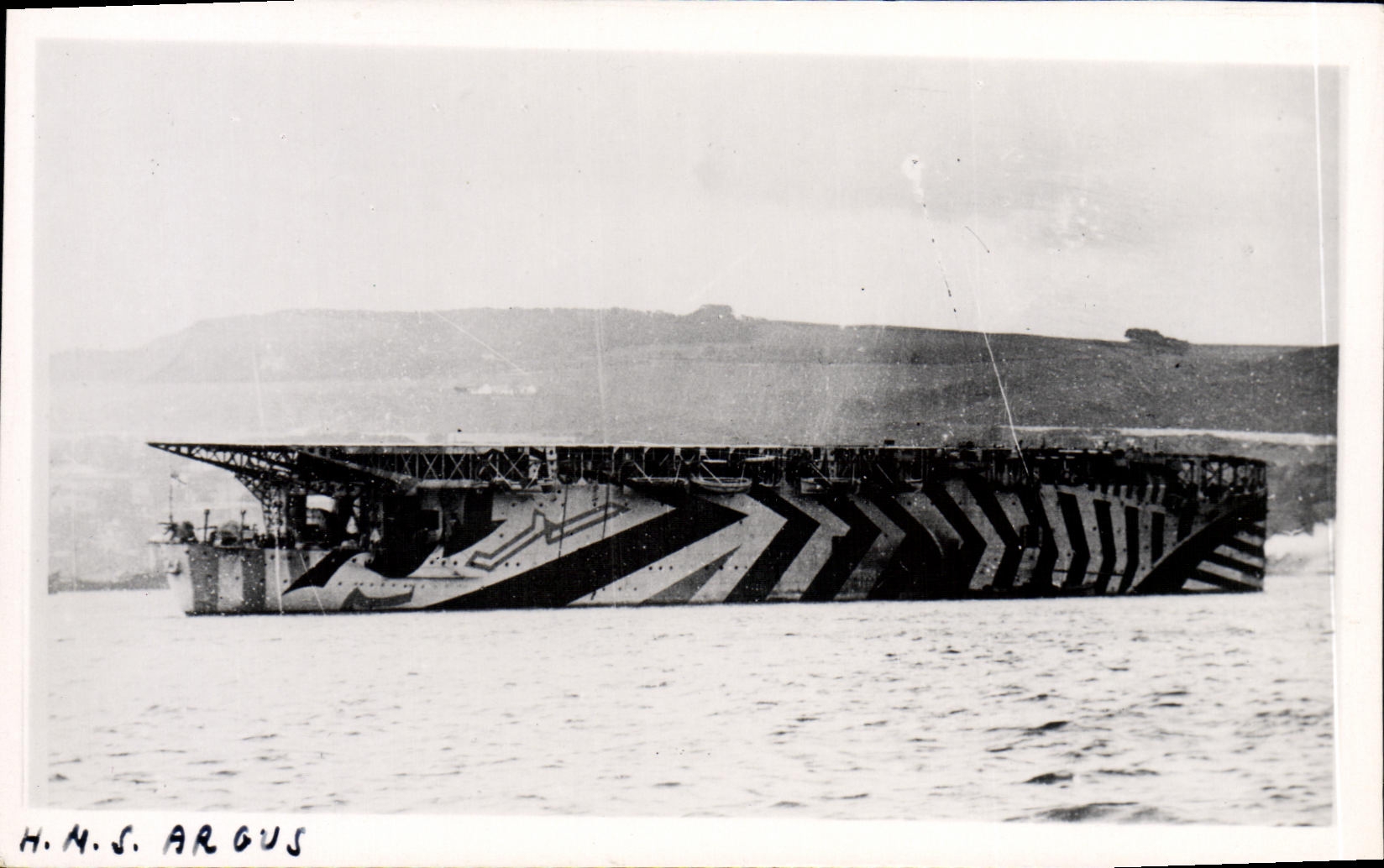 CPA Bateau Argus Porte avions