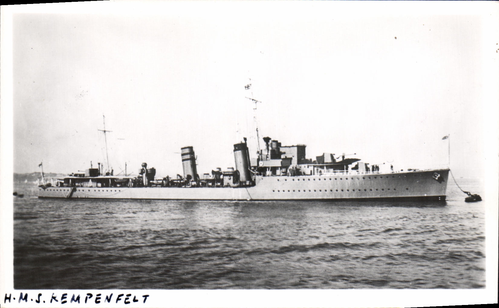 CPA Bateau Contre HMS Kempenfelt