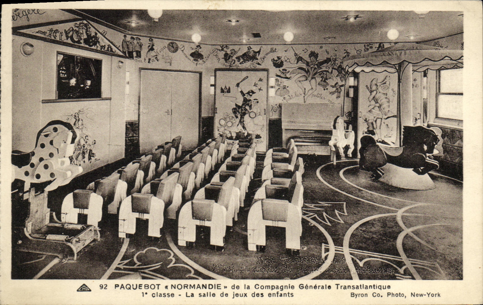 Paquebot « Normandie » — 1ère classe — salle de jeux des enfants — Byron Co. Photo, New-York