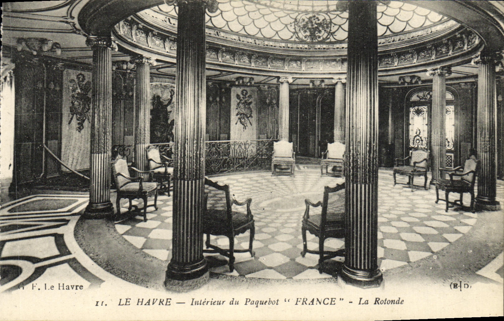 Le Havre — Intérieur du Paquebot "FRANCE" - La Rotonde