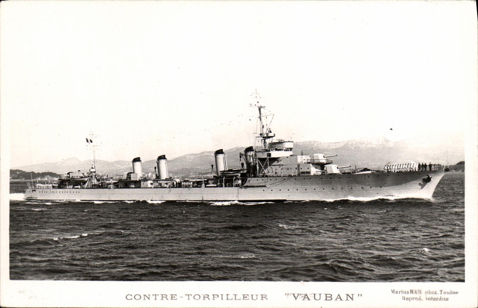 CPA Bateau Contre Torpilleur Vauban