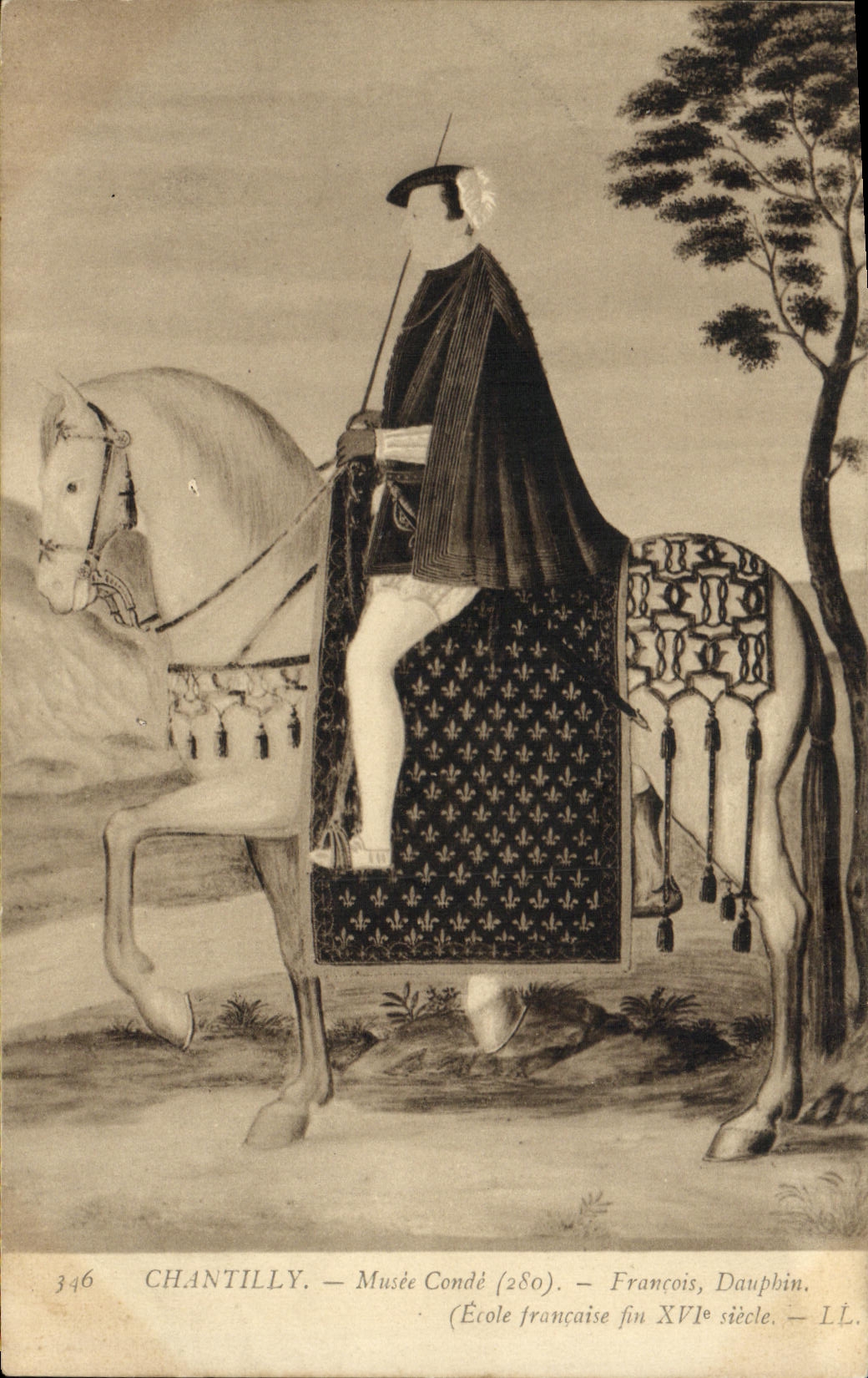 CPA Chantilly Musee Conde Francois Dauphin