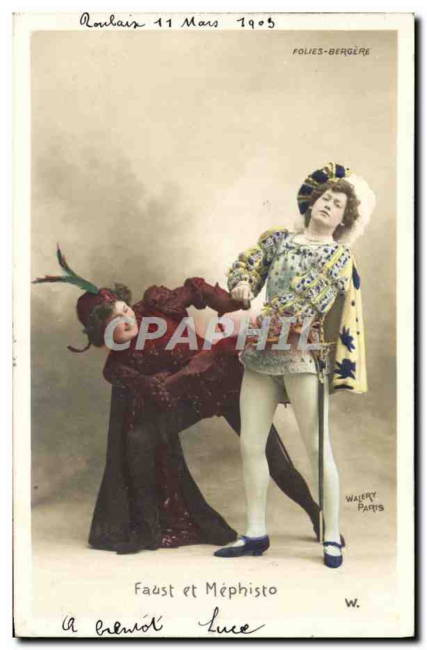 CPA Fantaisie Femmes Folies Bergere Faust et Mephisto