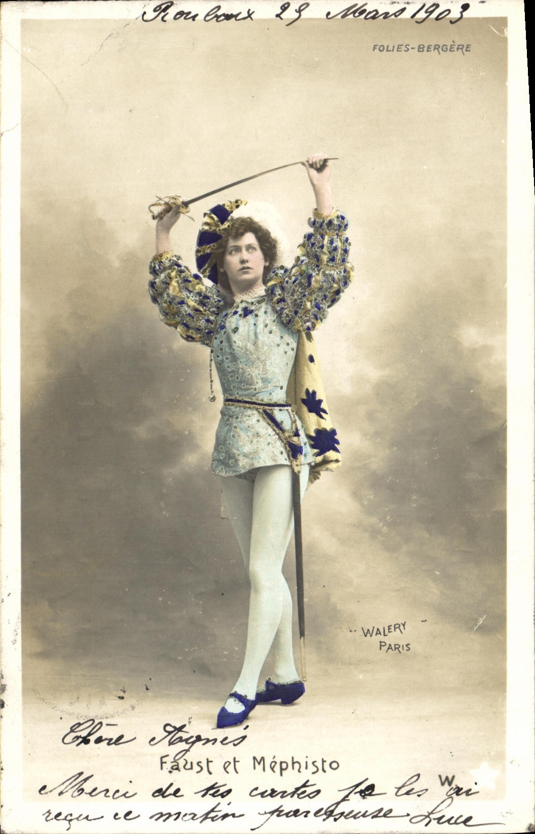 CPA Fantaisie Femmes Folies Bergere Faust et Mephisto