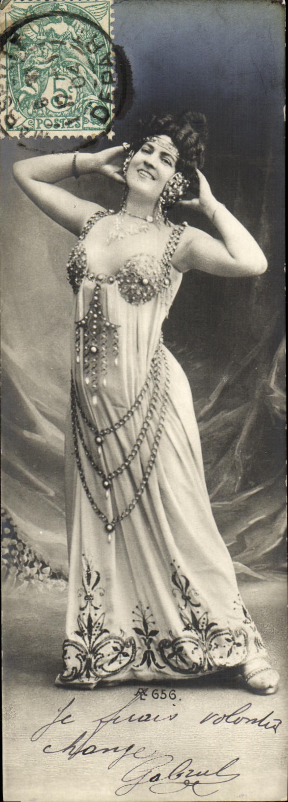 Danseuse orientale — scène de spectacle — éditeur : Lange Gabriel, n° 656