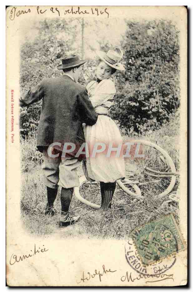 Junges Paar in Paris — 29. Oktober 1909 — Renauld (Foto) & Lenoir (Verleger)