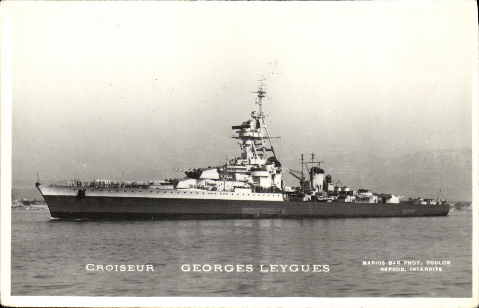 CPM Bateau Croiseur Georges Leygues prise a Toulon avant depart pour Beyrouth Liban