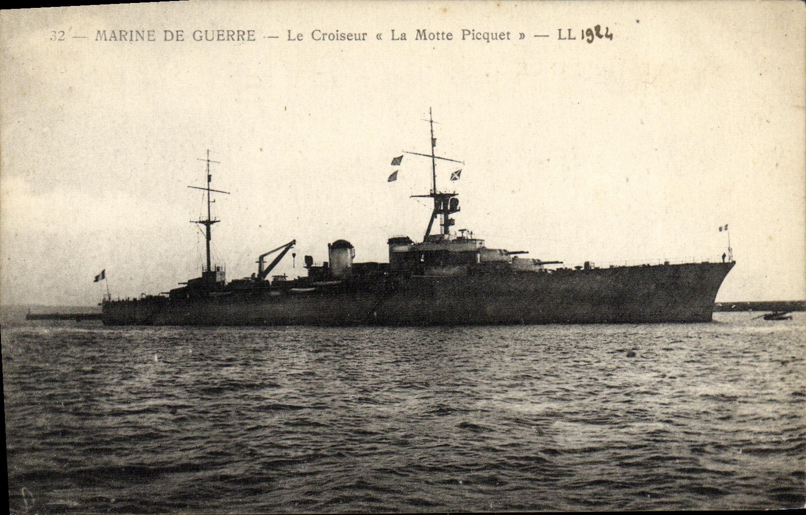 Marine de Guerre — Le Croiseur « La Motte Picquet » — LL 1924