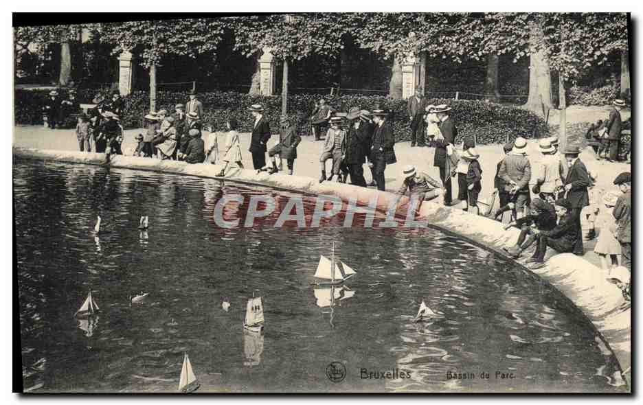 CPA Bruxelles Bassin du parc Enfants